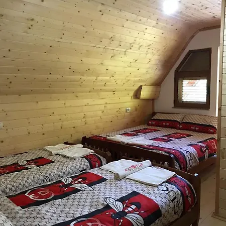 Elvis Blini Thethi Гостевой дом 3*